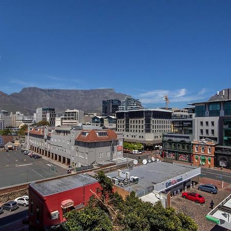 The Rockwell Luxury Suites Cape Town Exterior photo